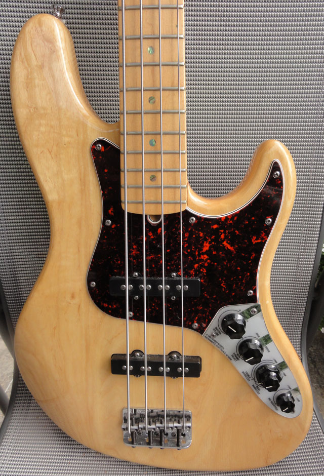 Fender Jazzbass Kalifornien, Ahorn, 1999